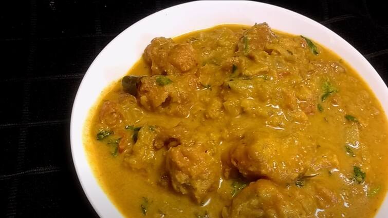 Tasty vada gravy best combination for white rice Vada Gravy: சாதத்துக்கு பக்கா காம்பினேஷன்! வடை குழம்பு இப்படி செய்து அசத்துங்க - சீக்கிரம் காலியாகிடும்