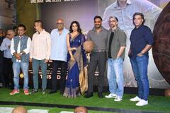 Ajay Devgn Poses With His Team Of Players At 'Maidaan' Trailer Launch Event; SEE PICS