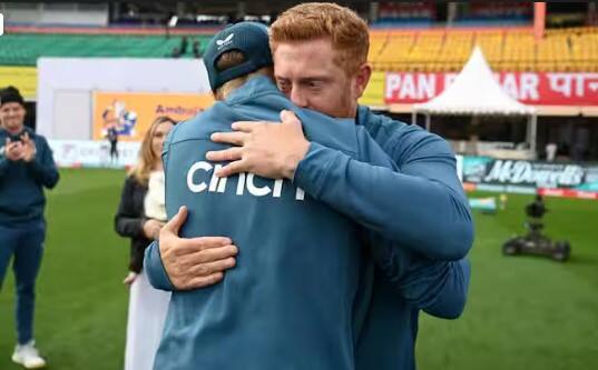 ਰਿਪੋਰਟ ਮੁਤਾਬਕ ਬੇਅਰਸਟੋ ਦੇ ਪਿਤਾ ਨੇ ਖੁਦਕੁਸ਼ੀ ਕਰ ਲਈ ਸੀ। ਬੇਅਰਸਟੋ ਦੇ ਪਿਤਾ ਡੇਵਿਡ ਬੇਅਰਸਟੋ ਵੀ ਇੱਕ ਕ੍ਰਿਕਟਰ ਸਨ। ਪਰ ਮਾਨਸਿਕ ਤਣਾਅ ਕਾਰਨ ਉਸ ਨੇ ਖੁਦਕੁਸ਼ੀ ਕਰ ਲਈ। ਇਸ ਤੋਂ ਬਾਅਦ ਜੌਨੀ ਬੇਅਰਸਟੋ ਦੀ ਜ਼ਿੰਦਗੀ ਕਾਫੀ ਉਤਰਾਅ-ਚੜ੍ਹਾਅ 'ਚੋਂ ਲੰਘੀ।