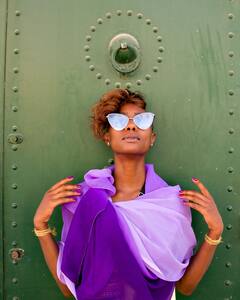 Women's Day 2024: बैंगनी रंग कैसे बन गया महिला दिवस का प्रतीक और क्या हैं इसके मायने?