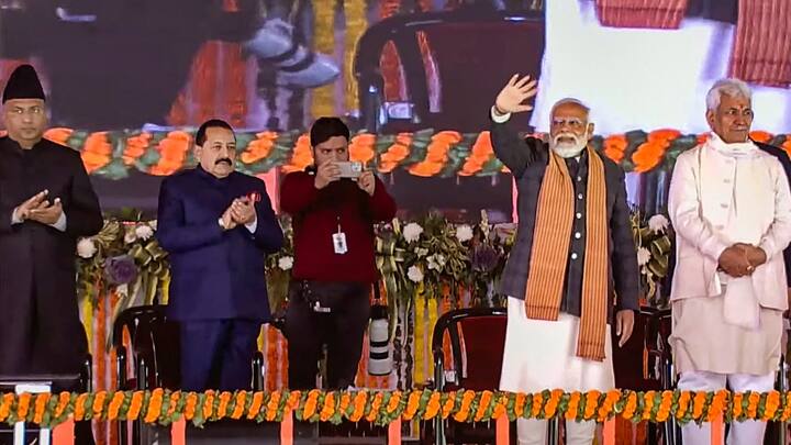 PM Modi visited Kashmir today and unveiled various projects worth around Rs 6,400 crore, during the Viksit Bharat Viksit Kashmir programme in Srinagar. (Source: PTI)