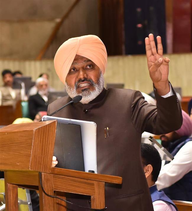 Mann Government Fulfilled 4 Out Of 5 Guarantees Promised To People Of Punjab Within 2 Years: Harpal Singh Cheema Punjab News: ਮਾਨ ਸਰਕਾਰ ਕਾਰਜਕਾਲ ਦੇ 2 ਸਾਲ, 5 ਗਰੰਟੀਆਂ ਦਿੱਤੀਆਂ 4 ਹੋਈਆਂ ਪੂਰੀਆਂ, ਇੱਕ ਕਿਹੜੀ ਬਚੀ ? 