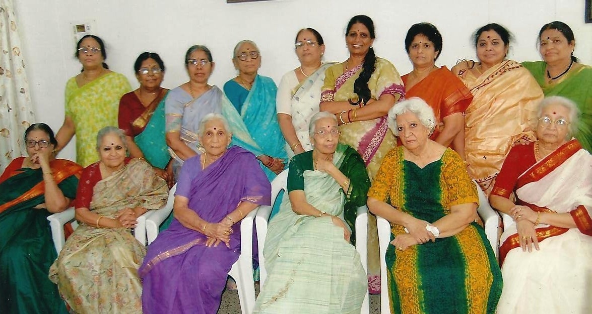 Famous Women Writers: మహిళా 'గళం' - సాహిత్య రంగంలో ఈ రచయిత్రుల కృషికి వందనం!