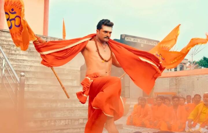 वहीं दूसरी तस्वीर में खेसारी तांडव करते हुए नजर आए. तस्वीरें शेयर करते हुए एक्टर ने लिखा, शिव सर्वहार हैं...शिव ही सर्वाधार हैं..हर हर महादेव