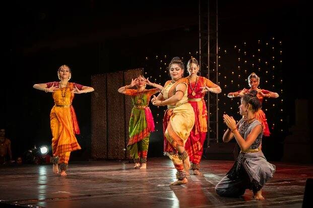 Kalakshetra’s Ananda Shankar Jayant and Shankarananda performed “Tales from the Bull and the Tiger” which was viewed as a fitting finale for Yaksha 2024 (Credit: X/@ishafoundation)