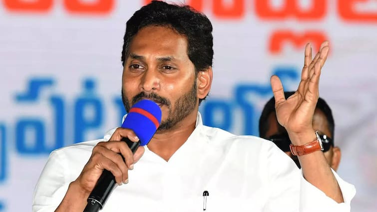 CM Jagan appointed incharges for three constituencies YSRCP: వైసీపీ 11వ జాబితా రిలీజ్, మూడు నియోజకవర్గాలకు ఇంచార్జ్‌ల నియామకం