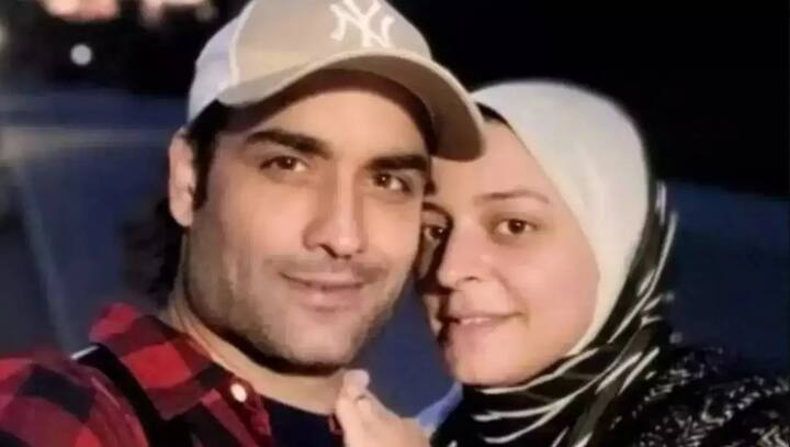 इस्लाम धर्म अपनाने के बाद विवियन अपनी पर्सनल लाइफ को मीडिया से छिपाकर ही रखते थे. यही वजह थी कि उन्होंने कई सालों बाद अपने धर्म परिवर्तन और शादी का खुलासा फैंस के सामने किया था.