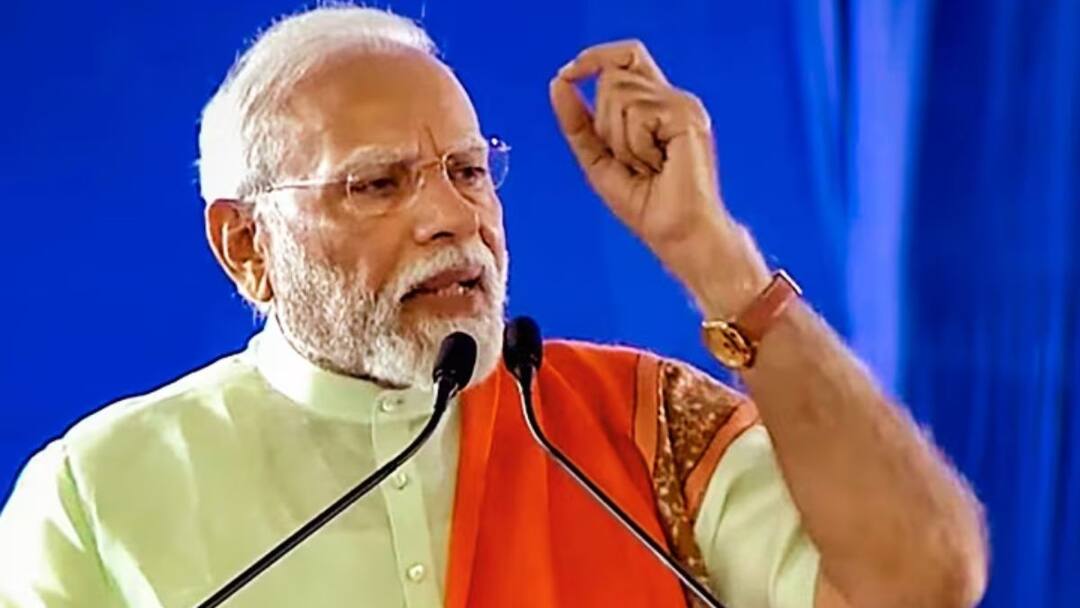 Azamgarh News: पीएम मोदी का 10 मार्च को आजमगढ़ दौरा, AAI के चेयरमैन संजीव कुमार ने लिया कार्यक्रम का जायजा PM Modi Azamgarh Visit on 10 March AAI Chairman Sanjeev Kumar took stock program ann Azamgarh News: पीएम मोदी का 10 मार्च को आजमगढ़ दौरा, AAI के चेयरमैन संजीव कुमार ने लिया कार्यक्रम का जायजा