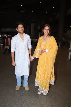 Surbhi Chandana Spotted With Husband Karan Sharma First Time After Wedding - See Pics