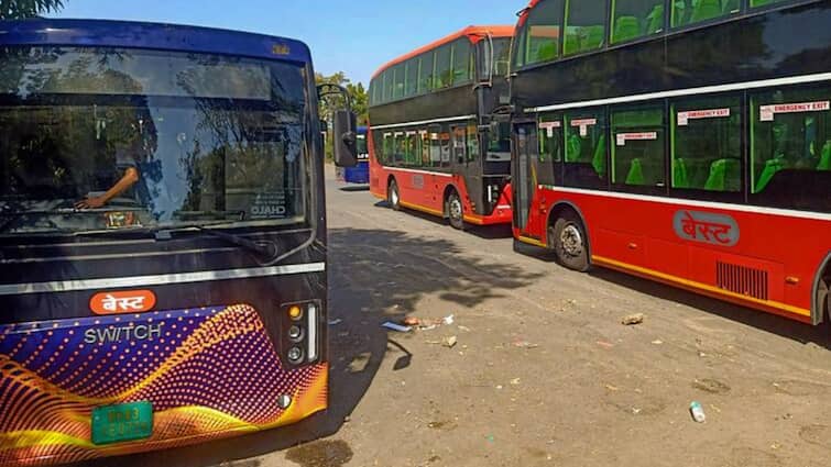 International Women's Day 2024 Free Bus Travel for in Indore Ann Woman's Day 2024: भोपाल के बाद इंदौर में भी महिलाओं को तोहफा, बसों में आज फ्री है सफर