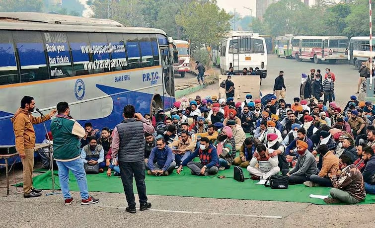 Employees of Punjab Roadways announced a strike Punjab Roadways Strike: ਇਸ ਤਰੀਕ ਨੂੰ ਨਹੀਂ ਚੱਲਣਗੀਆਂ ਸਰਕਾਰੀ ਬੱਸਾਂ, ਪੰਜਾਬ ਰੋਡਵੇਜ਼ ਦੇ ਮੁਲਾਜ਼ਮਾਂ ਨੇ ਹੜਤਾਲ ਦਾ ਕੀਤਾ ਐਲਾਨ 