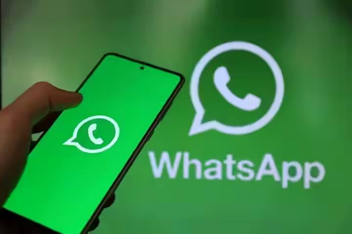 WhatsApp Feature How to Record WhatsApp Calls Automatically in Android iOS marathi news WhatsApp Call Recording : आता व्हॉट्सअप कॉलही करता येतील रेकॉर्ड; 'या' सोप्या स्टेप्स फॉलो करा
