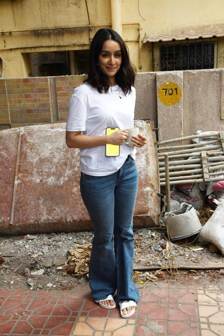 Talking about her work, Shraddha was last seen on screen in ‘Tu Jhoothi Main Makkaar’ starring Ranbir Kapoor. Directed by Luv Ranjan, The film marked Shraddha’s return after a three-year hiatus.