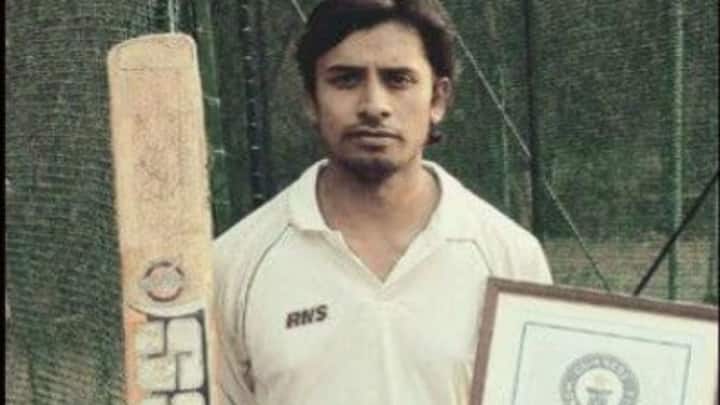 ২০১৫ সালে একটি ঘরোয়া ক্রিকেটে সবচেয়ে বেশি ৫০ ঘণ্টা পাঁচ মিনিট ৫১ সেকেণ্ড ব্যাট করেছিলেন পুণের ব্যাটার ভিরাগ মারে।