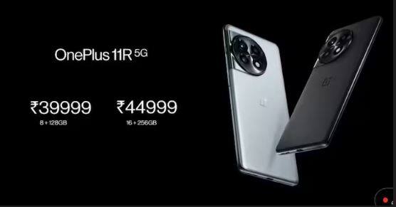 ਇਸ ਫੋਨ ਦੀ ਨਵੀਂ ਕੀਮਤ OnePlus ਦੇ ਆਨਲਾਈਨ ਸਟੋਰਾਂ ਦੇ ਨਾਲ-ਨਾਲ ਹਰ ਆਨਲਾਈਨ ਪਲੇਟਫਾਰਮ 'ਤੇ ਅਪਡੇਟ ਕੀਤੀ ਗਈ ਹੈ। ਇਸ ਨਵੀਂ ਕੀਮਤ ਦੇ ਨਾਲ, ਉਪਭੋਗਤਾ ICICI ਬੈਂਕ ਅਤੇ ਵਨ ਕਾਰਡ ਕ੍ਰੈਡਿਟ ਕਾਰਡਾਂ ਰਾਹੀਂ ਭੁਗਤਾਨ ਕਰਕੇ 1000 ਰੁਪਏ ਦੀ ਵਾਧੂ ਛੋਟ ਵੀ ਪ੍ਰਾਪਤ ਕਰ ਸਕਦੇ ਹਨ। ਇਹ ਫੋਨ ਗੈਲੇਕਟਿਕ ਸਿਲਵਰ, ਸੋਨਿਕ ਬਲੈਕ ਅਤੇ ਸੋਲਰ ਰੈੱਡ ਰੰਗਾਂ 'ਚ ਵਿਕਰੀ ਲਈ ਉਪਲੱਬਧ ਹੈ।