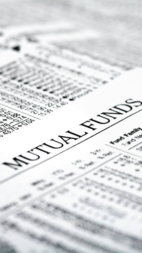 আপনার  মিউচুয়াল ফান্ড লাভে আছে? ভাঙানোর আগে নজর রাখুন এগুলোয়