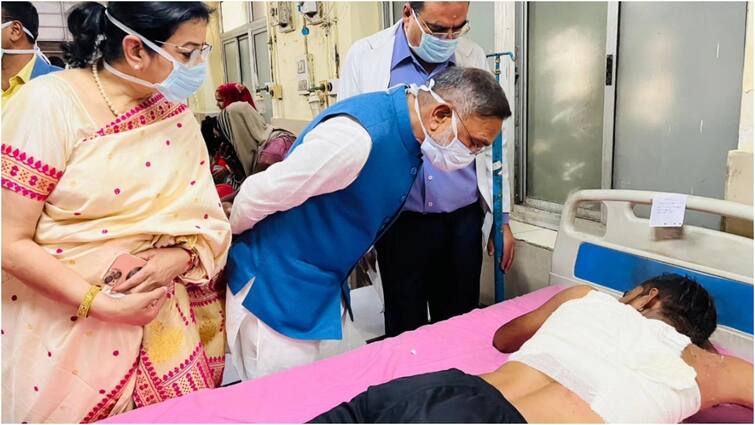 Kota News minister heeralal nagar meets victims of kota accident in hospital Kota News: कोटा हादसे के पीड़ितों से अस्पताल में मिले मंत्री हीरालाल नागर, बोले- हर संभव इलाज कराएंगे