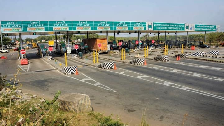 भारतीय राष्ट्रीय राजमार्ग प्राधिकरण (NHAI) ने फास्टैग की डेडलाइन को 29 फरवरी से बढ़ाकर 31 मार्च कर दिया है. केवाईसी अपडेट न करने की स्थिति में NHAI फास्टैग को निष्क्रिय कर देगा.
