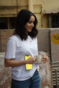 Shraddha Kapoor Keeps It Basic In White T-shirt And Jeans - See Pics