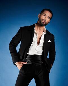Shahid Kapoor Photos : பாலிவுட் நடிகர் ஷாஹித் கபூரின் ஸ்டைலிஷ் க்ளிக்ஸ்!
