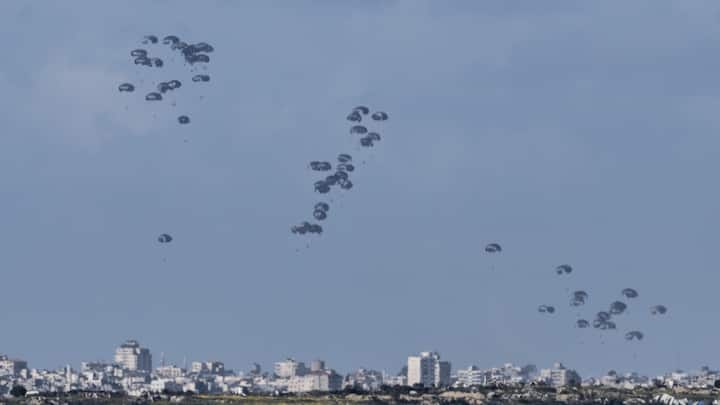 Israel Hamas War 5 killed 10 Injured Parachute malfunctions gaza Al-Shati refugee camp 5 Killed, 10 Wounded After Parachute Fails To Open During Humanitarian Aid Drop In Gaza