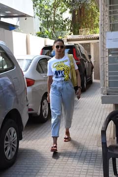 Rakul Preet Singh: ਨਾ ਚੂੜਾ, ਨਾ ਮਾਂਗ 'ਚ ਸਿੰਦੂਰ, ਨਾ ਹੀ ਮੇਕਅੱਪ, ਸਾਦੇ ਲੁੱਕ 'ਚ ਸਪੌਟ ਹੋਈ ਨਵਵਿਆਹੀ ਰਕੁਲ ਪ੍ਰੀਤ ਸਿੰਘ, ਤਸਵੀਰਾਂ ਵਾਇਰਲ