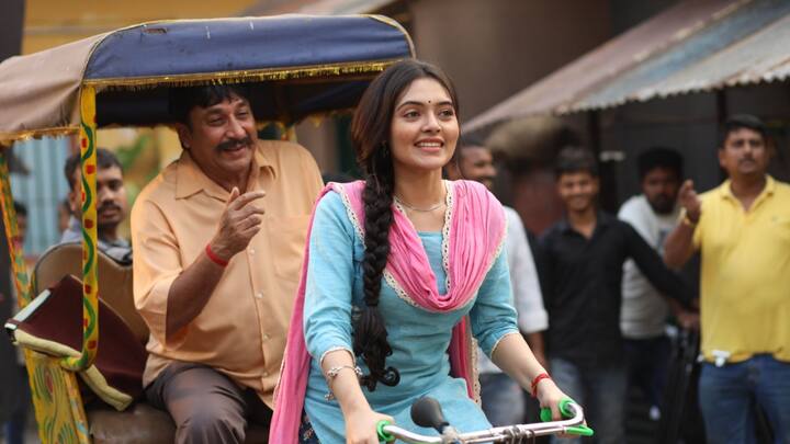 যোগমায়ার ব্যক্তিগত যাত্রা, যা ধারাবাহিকের মুখ্য পুরুষ চরিত্রের সমৃদ্ধ পরিবারের সদস্যদের সঙ্গে সমস্ত অসঙ্গতি এবং পার্থক্য জয় করার পরে তাদের জয় করার গল্প বলবে এই ধারাবাহিক।