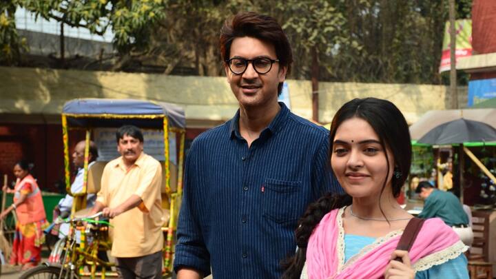 বস্তির বাসিন্দা এক মেয়ের গল্প বলবে এই ধারাবাহিক যে এমন এক জীবন গড়ার স্বপ্ন দেখার সাহস করে যেখানে সে পাবে তার প্রাপ্য সম্মান।