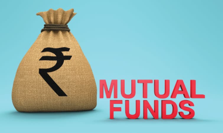 Investments in mutual funds increased 19000 crores invested in mutual funds in February 2024 Business sip marathi news म्युच्युअल फंडाकडे लोकांचा कल वाढला,  फेब्रुवारीत 19000 कोटी रुपयांची गुंतवणूक
