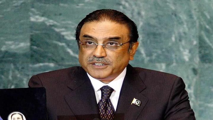 Asif Ali Zardari elected as 14th Pakistan president first civilian to hold post for second time Pakistan President: பாகிஸ்தான் வரலாற்றில் முதல்முறை.. 2ஆவது முறையாக ஜனாதிபதியான ஆசிப் அலி சர்தாரி.. யார் இவர்?