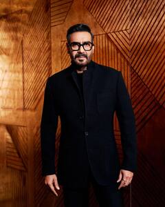 लंदन में घर से प्राइवेट जेट तक, 'शैतान' एक्टर Ajay Devgn के पास हैं ये बेहद एक्सपेंसिव चीजें, कीमत जान उड़ जाएंगे होश