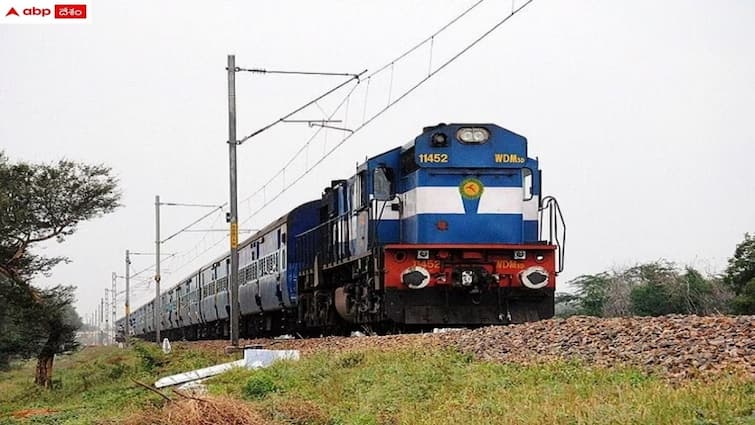 Trains additional stops in 14 Stations in telnangana Telangana News: ప్రయాణికులకు గుడ్ న్యూస్ - 14 స్టేషన్లలో ఈ రైళ్లకు అదనపు స్టాపులు, కేంద్ర మంత్రి కిషన్ రెడ్డి ట్వీట్