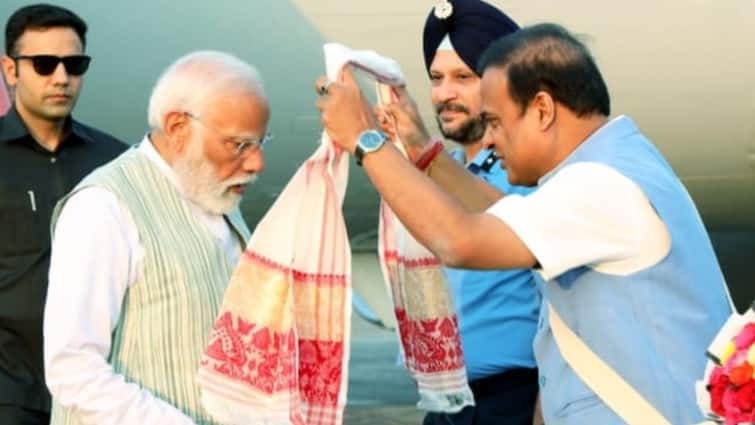 PM Modi Commences Two-Day Visit to Assam, to Unveil Projects Valued at Rs 18,000 Crore PM Modi Begins 2-Day Visit To Assam Ahead Of Lok Sabha Polls, To Unveil Projects Worth Rs 18,000 Crore