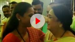 बारामती सीट पर 'फैमिली फाइट' की अटकलों के बीच अजित पवार की पत्नी से मिलीं सुप्रिया सुले, लगाया गले