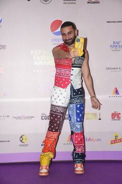 Who Wore What: Disha Patani, Sara Ali Khan, Orry And Other Celebs Snapped At FEF India Fashion Awards