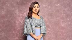 PHOTo: पार्श्वगायिका श्रेया घोषालचा ग्लॅमरस अवतार; फोटो चर्चेत!