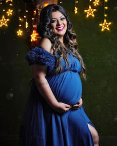 शादी के डेढ़ साल बाद मां बनने जा रहीं Nidhi Jha, एक्ट्रेस ने बेबी बंप फ्लॉन्ट करते हुए अनाउंस की प्रेग्नेंसी