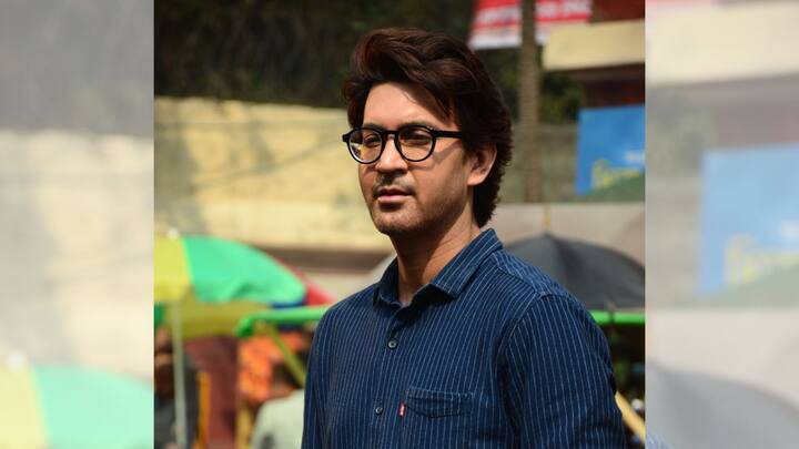 ধারাবাহিকে এক গরিব রিক্সাচালকের মেয়ে যোগমায়া। সারা জীবন প্রবল পরিমাণে দারিদ্রের চিত্র দেখেছে সে, জীবনের প্রতি পদে ধনীদের সঙ্গে নিজেদের জীবনযাত্রার পার্থক্য দেখেছে।