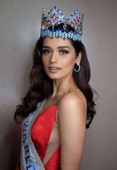 बॉलीवुड एक्ट्रेस मानुषी छिल्लर ने मिस वर्ल्ड 2017 का खिताब जीता था. मानुषी ने फिल्म सम्राट पृथ्वीराज से बॉलीवुड डेब्यू किया था.