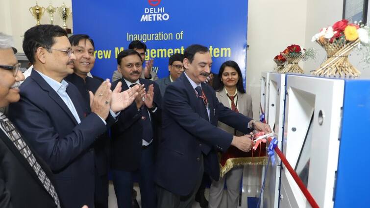 DMRC launches indigenous crew management system Delhi Metro DMRC ने लॉन्च की स्वदेशी क्रू प्रबंधन प्रणाली, अब रियल टाइम एक्शन लेने में मिलेगी मदद 