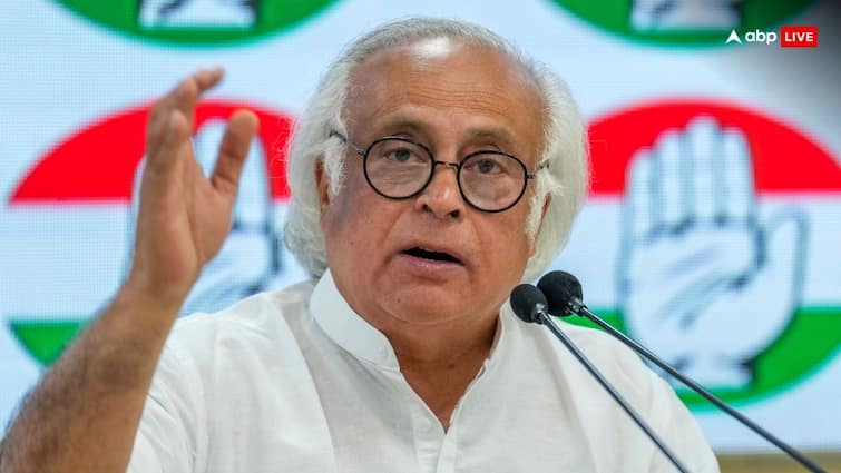 Congress Leader Jairam Ramesh Says PM Narendra Modi Teaching INDIA Alliance Where To Use CM Yogi Adityanath Bulldozer Policy Congress News: 'योगी का बुलडोजर दलित-पिछड़ों को मिले आरक्षण के खिलाफ', जयराम रमेश ने PM मोदी पर निशाना साध कही ये बात