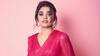 Krithi Shetty: గ్లామర్ డోస్ పెంచిన కృతి శెట్టి - పింక్ డ్రెస్లో 'బేబమ్మ' హాట్ట్రీట్