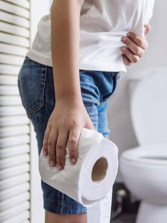 कब्ज से राहत पाने के लिए खाएं ये फल