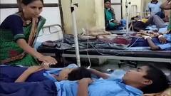 नोएडा में फूड पॉइजनिंग से 100 छात्रों की तबीयत बिगड़ी, अस्पताल में भर्ती