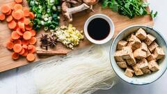 Belly Fat: পেটের অতিরিক্ত মেদ ঝরাতে 'ডিনারের মেনুতে' কোন কোন খাবার রাখা অবশ্যই জরুরি? রইল তালিকা