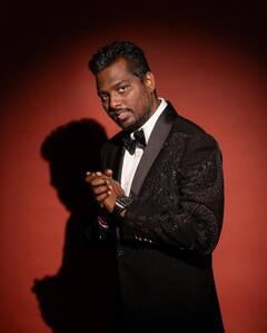 Atlee - Priya Photos : உன்னாலே எந்நாளும் என் ஜீவன் வாழுதே.அம்பானி திருமணத்தில் கலந்து கொண்டுள்ள பிரியா - அட்லி தம்பதி!