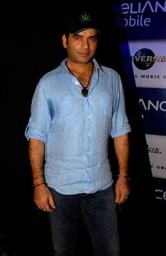 Birthday Special: एक्टर बनने पहुंचे थे मुंबई बन गए सिंगर, रणबीर-शाहिद हर किसी की बने आवाज, पहचाना क्या?