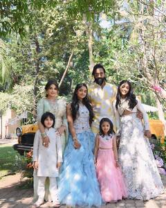 Manchu Viranica: మంచు కోడలు విరానికా రాయల్‌ లుక్‌-  ఆకట్టుకుంటున్న ఫ్యామిలీ ఫోటోలు