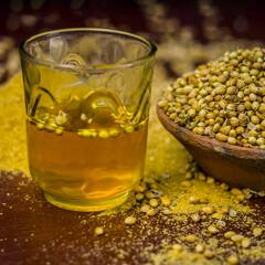 Coriander Water: ਘਰਾਂ 'ਚ ਆਮ ਮਿਲਣ ਵਾਲਾ ਧਨੀਏ ਦਾ ਪਾਣੀ ਹੈ ਵੱਡੀਆਂ-ਵੱਡੀਆਂ ਬਿਮਾਰੀਆਂ ਦਾ ਇਲਾਜ