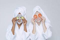 Tomato Facepack : चेहऱ्याचे सौंदर्य खुलेल , टोमॅटो चे हे फेसपॅक वापरा !